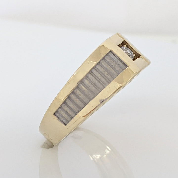 14K .10 CARAT TOTAL I1 I DIAMOND ROUND (1) RIBBED SIDES ESTATE RING 6.4 GRAMS