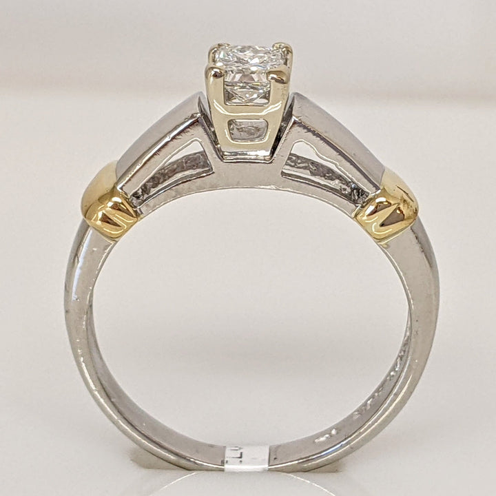 PLATINUM/14K .24 CARAT TOTAL I1 F DIAMOND PRINCESS CUT ESTATE RING 4.5 GRAMS