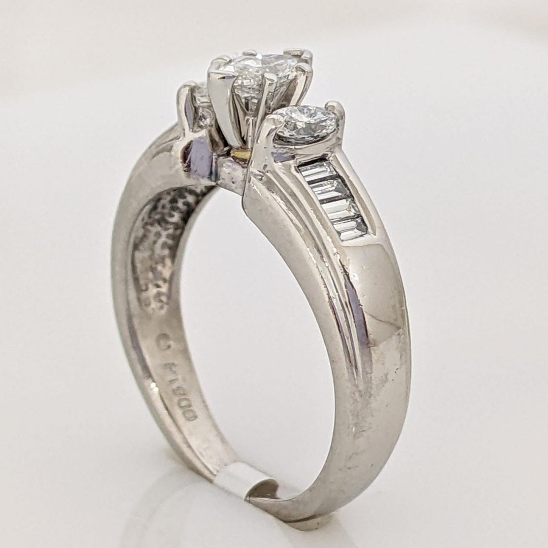 PLATINUM 1.06 CARAT TOTAL WEIGHT SI2 G-H MARQUISE DIAMOND WITH (12) BAGUETTE ESTATE RING 6.4 GRAMS