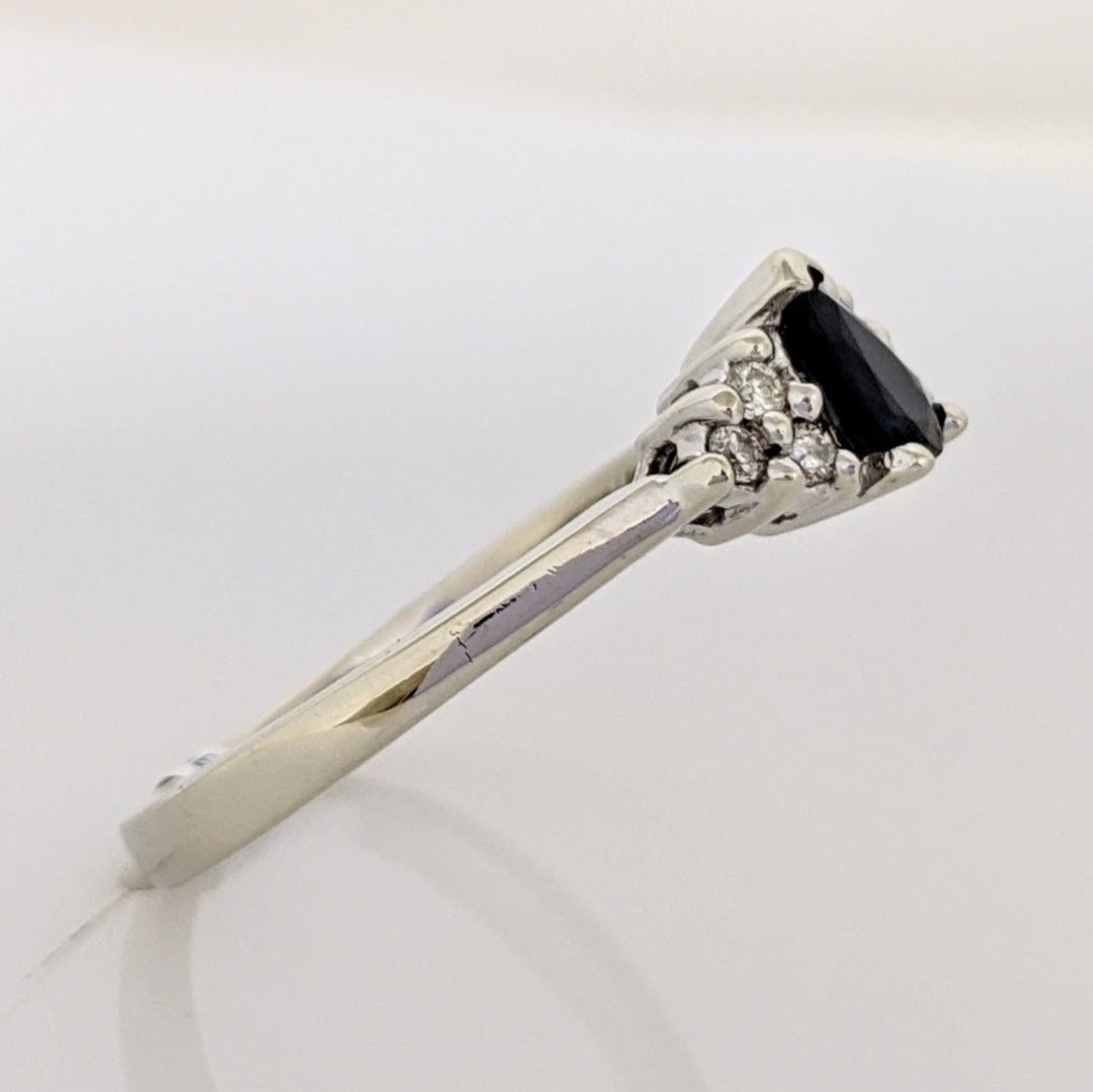 14K WHITE SAPPHIRE PEAR 4X5 WITH (6) MELEE ESTATE RING 3.5 GRAMS