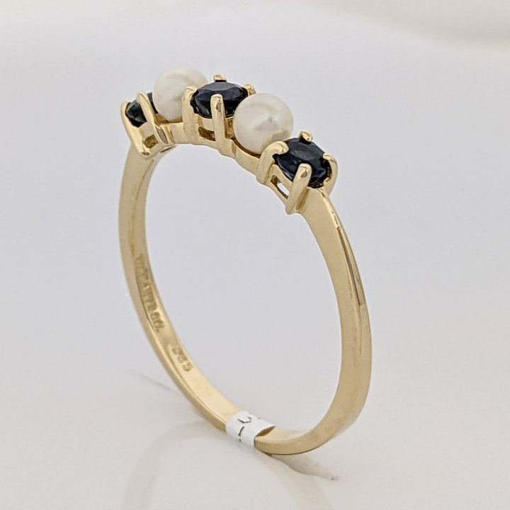 18K SAPPHIRE ROUND (3) 3MM WITH (2) PEARL 3MM ESTATE TIFFANY BAND 1.6 GRAMS