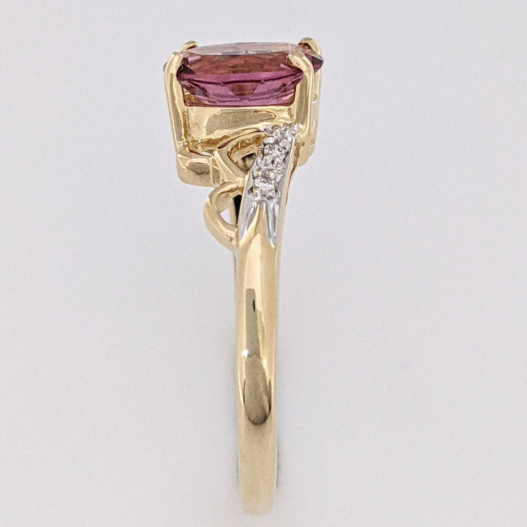 14K PINK TOURMALINE OVAL 6X8 WITH (4) MELEE ESTATE RING 2.1 GRAMS