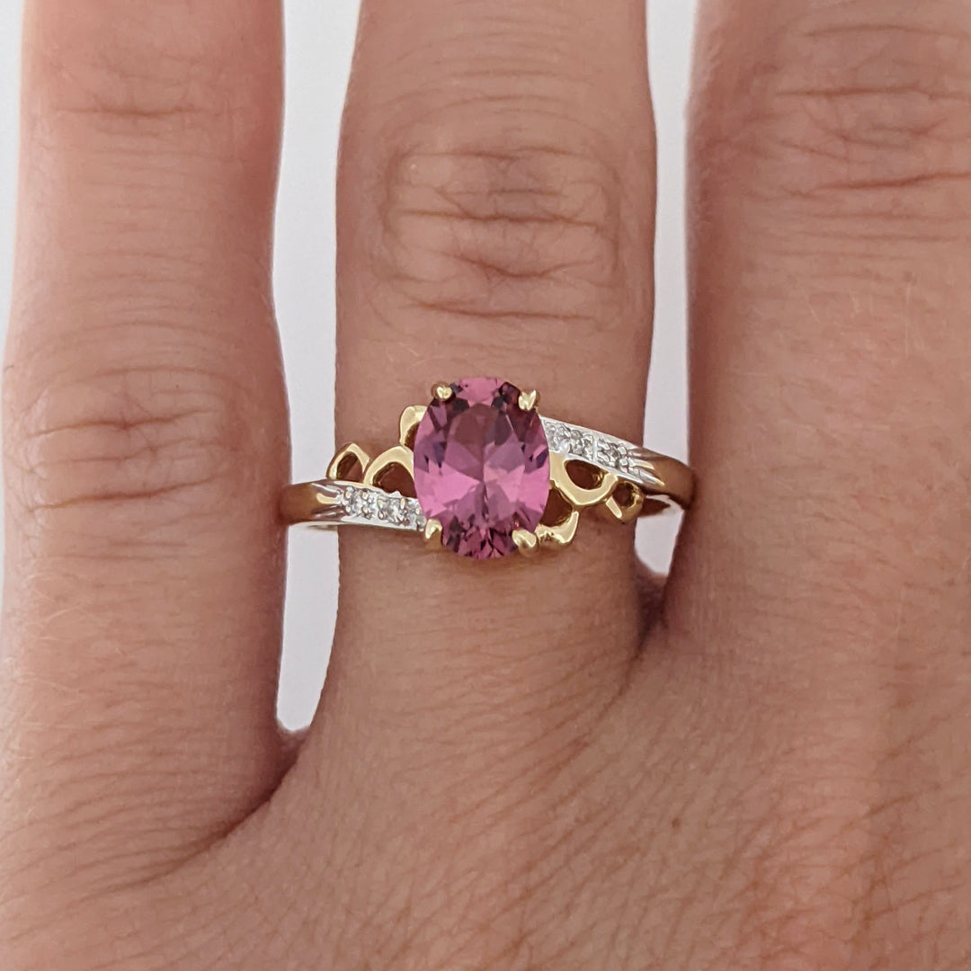 14K PINK TOURMALINE OVAL 6X8 WITH (4) MELEE ESTATE RING 2.1 GRAMS