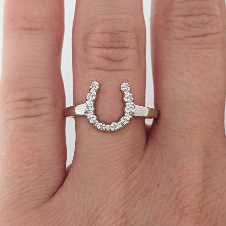14K WHITE .10 CARAT TOTAL WEIGHT DIAMOND ROUND ESTATE HORSESHOE RING 2.0 GRAMS