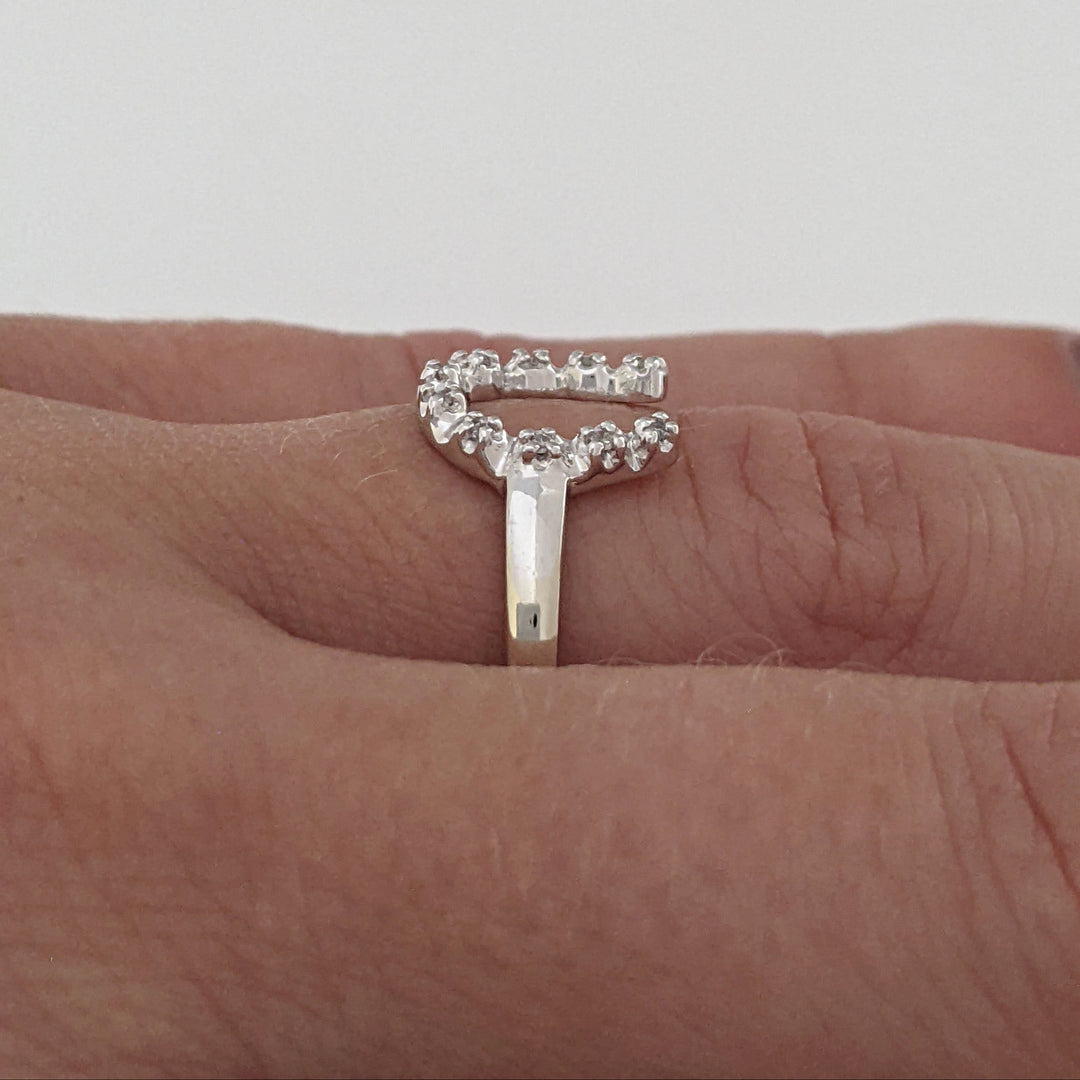14K WHITE .10 CARAT TOTAL WEIGHT DIAMOND ROUND ESTATE HORSESHOE RING 2.0 GRAMS