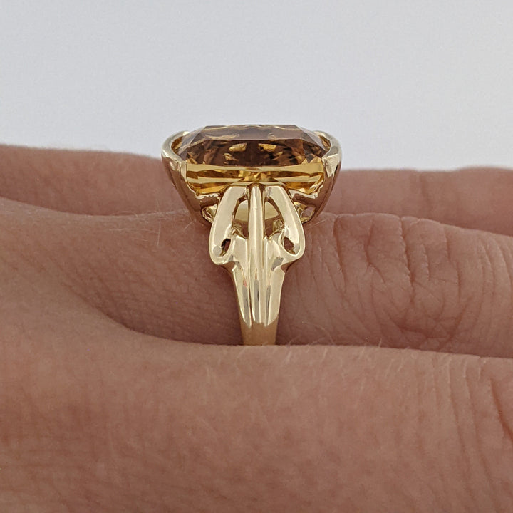 10K CITRINE CUSHION CUT 10X12 HALF-BEZEL ESTATE RING 3.2 GRAMS