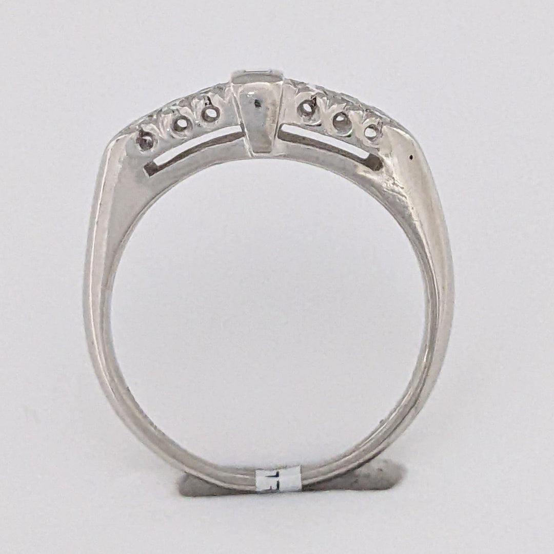 PLATINUM DIAMOND ROUND (12) TWO-ROW SINGLE-CUT ESTATE BAND 5.1 GRAMS