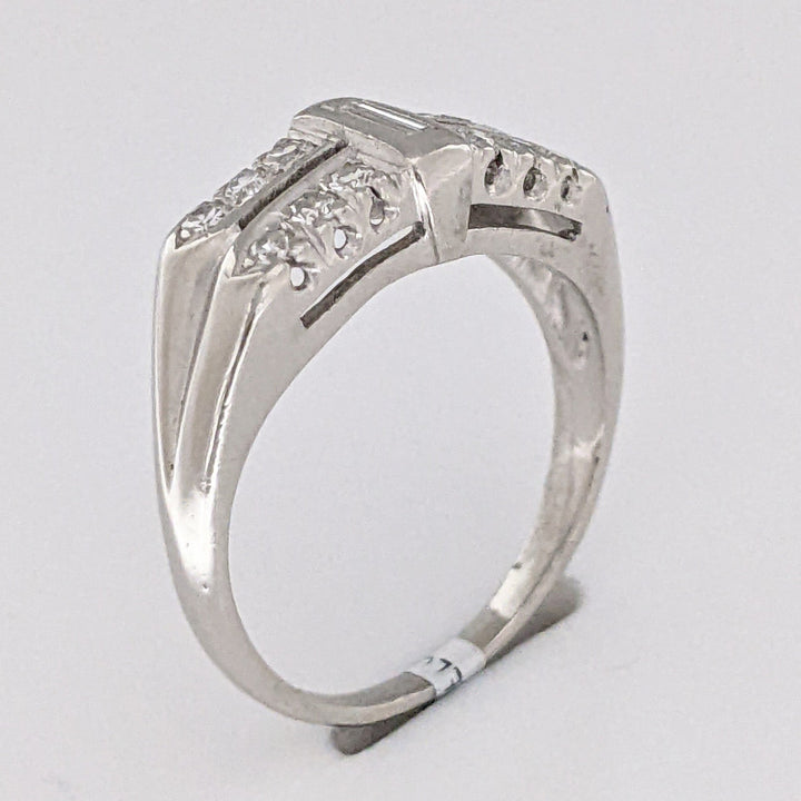PLATINUM DIAMOND ROUND (12) TWO-ROW SINGLE-CUT ESTATE BAND 5.1 GRAMS