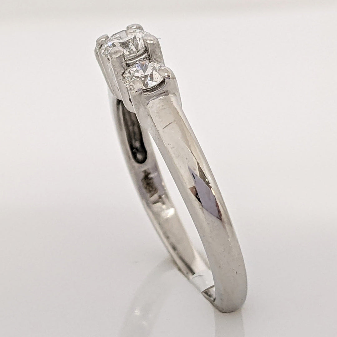 PLATINUM .42 CARAT TOTAL WEIGHT I1 H DIAMOND ROUND (3) TRINITY ESTATE RING 4.7 GRAMS