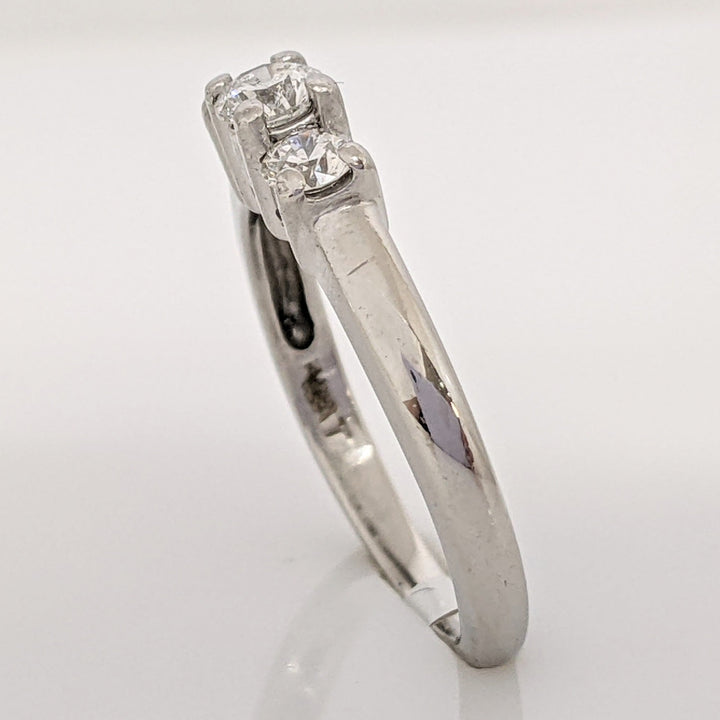 PLATINUM .42 CARAT TOTAL WEIGHT I1 H DIAMOND ROUND (3) TRINITY ESTATE RING 4.7 GRAMS