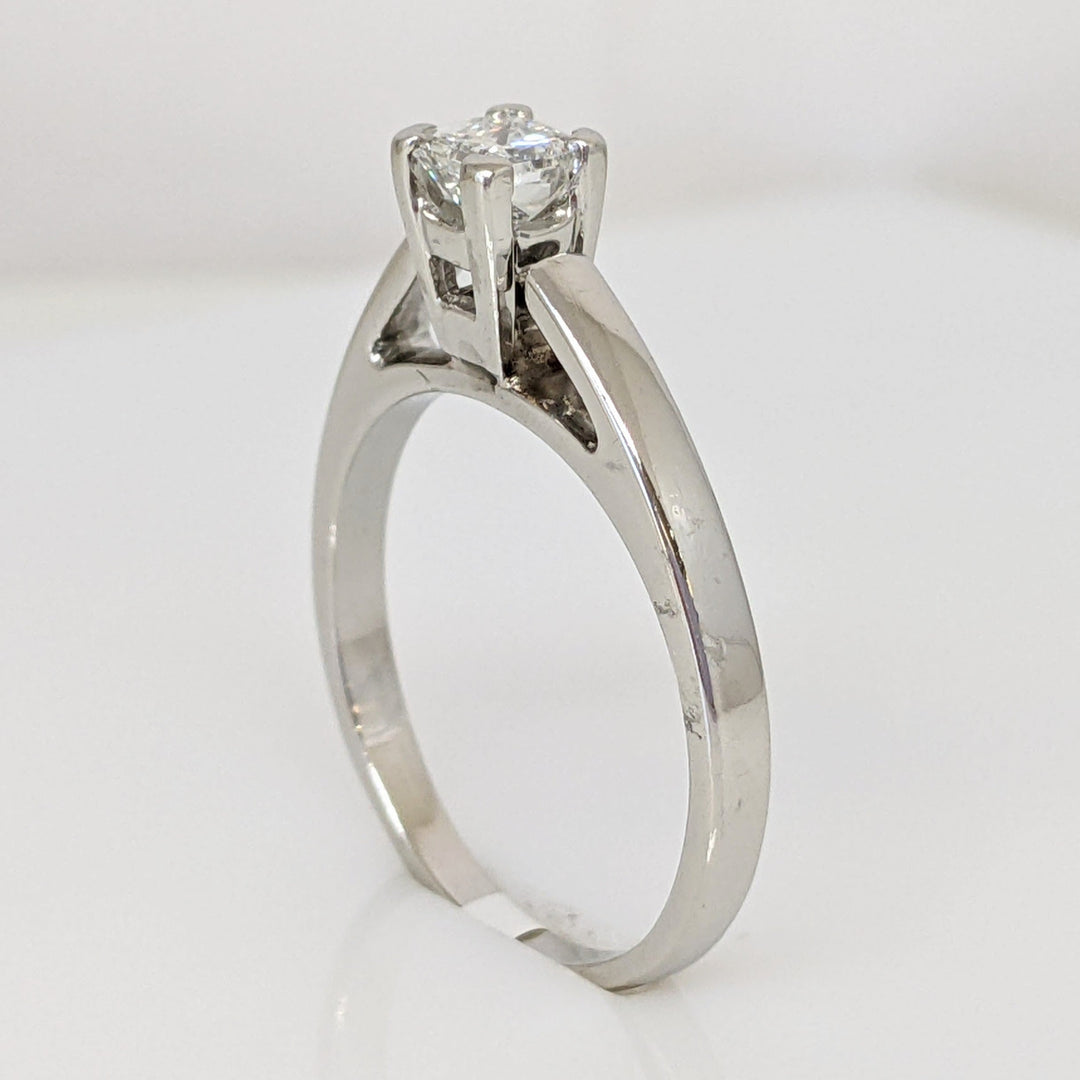 PLATINUM .45 CARAT TOTAL I1 H DIAMOND PRINCESS CUT RAISED SHANK SOLITAIRE ESTATE RING 5.1 GRAMS