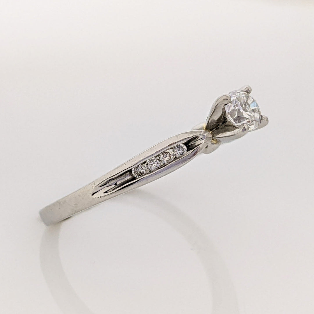 PLATINUM .29 CARAT TOTAL WEIGHT I1 H DIAMOND ROUND (9) ESTATE RING 3.7 GRAMS