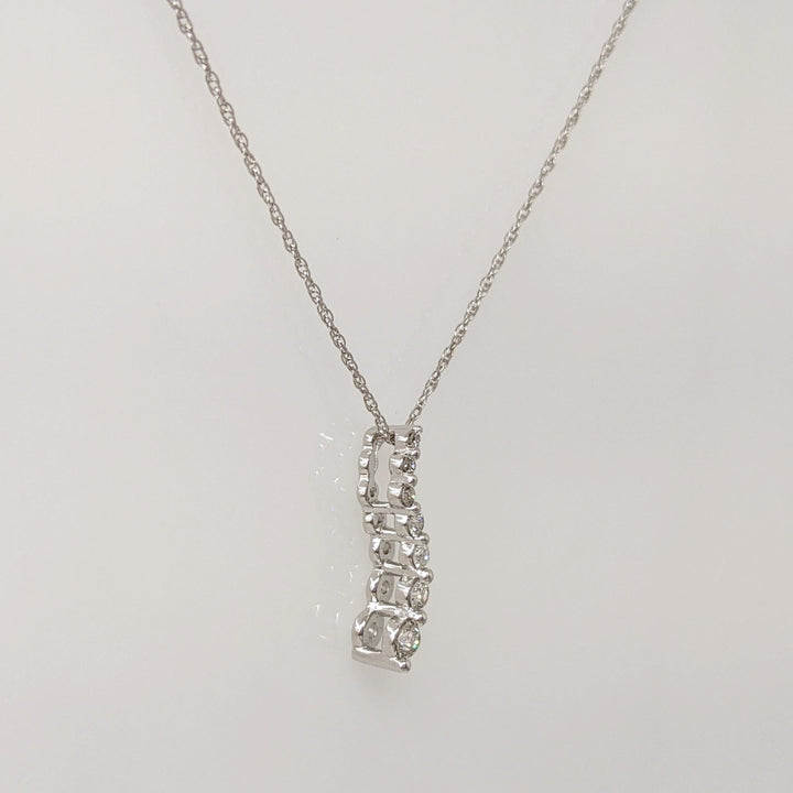 14K WHITE .20 CARAT TOTAL WEIGHT DIAMOND ROUND (7) ESTATE JOURNEY PENDANT & CHAIN 1.8 GRAMS