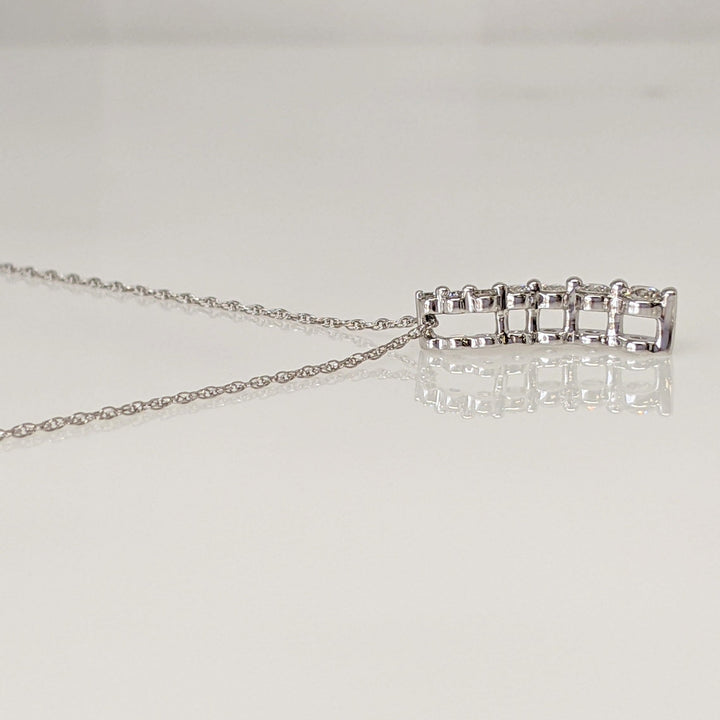 14K WHITE .20 CARAT TOTAL WEIGHT DIAMOND ROUND (7) ESTATE JOURNEY PENDANT & CHAIN 1.8 GRAMS