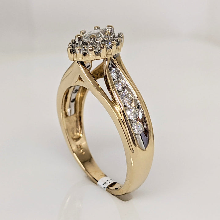 14K .66 CARAT TOTAL WEIGHT I1 H DIAMOND MARQUISE (1) ROUND (23) ESTATE RING 4.8 GRAMS