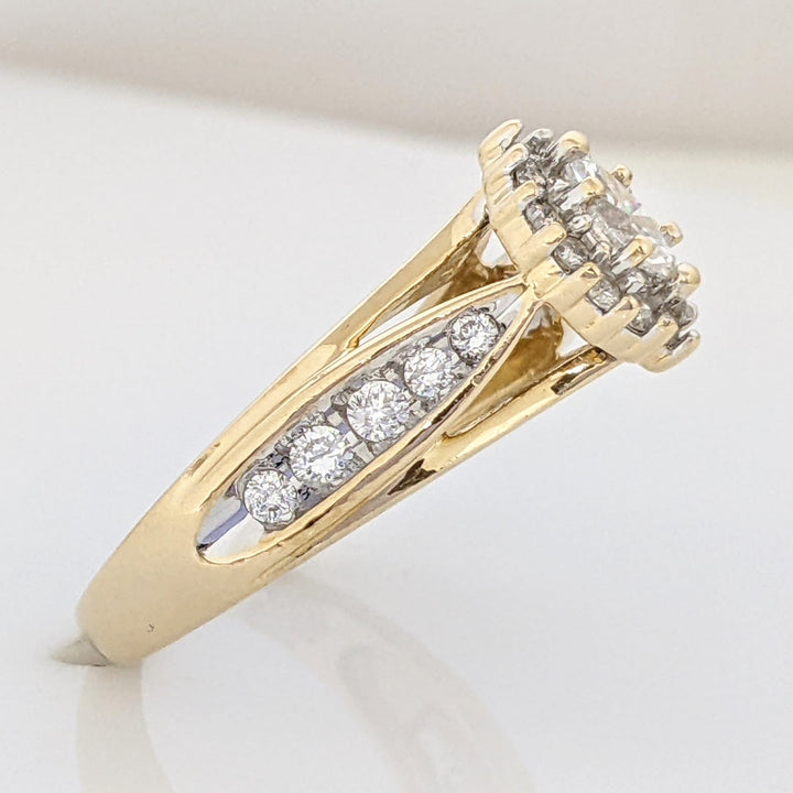 14K .66 CARAT TOTAL WEIGHT I1 H DIAMOND MARQUISE (1) ROUND (23) ESTATE RING 4.8 GRAMS