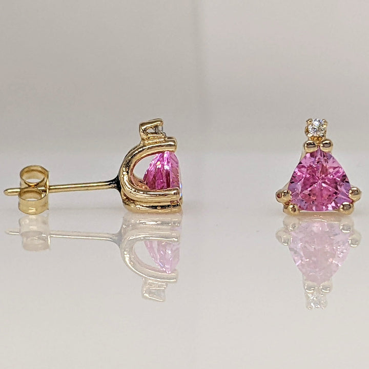 14K PINK SAPPHIRE TRILLION CUT 5X5 WITH (2) MELEE ESTATE STUD EARRINGS 1.2 GRAMS
