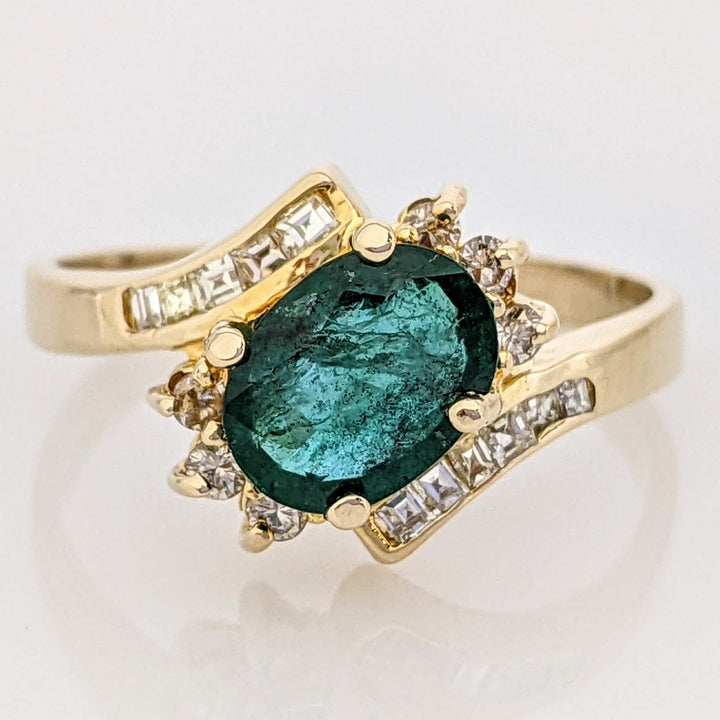 14K EMERALD OVAL 6X8 "A" WITH .28 DIAMOND TOTAL WEIGHT (18) BYPASS ESTATE RING 3.2 GRAMS