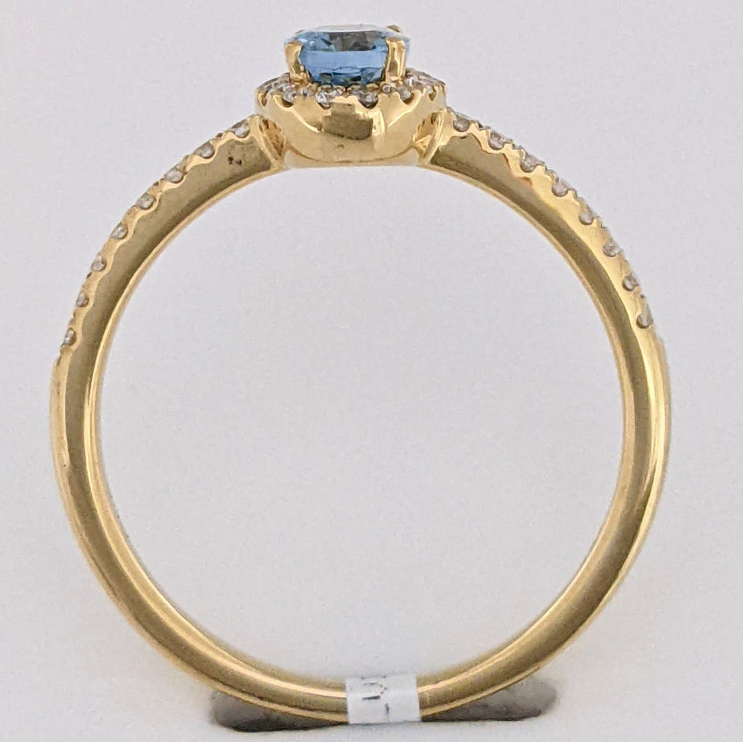 14K AQUAMARINE OVAL .59 CARAT TOTAL WITH .15 DIAMOND TOTAL WEIGHT ESTATE HALO RING 2.2 GRAMS
