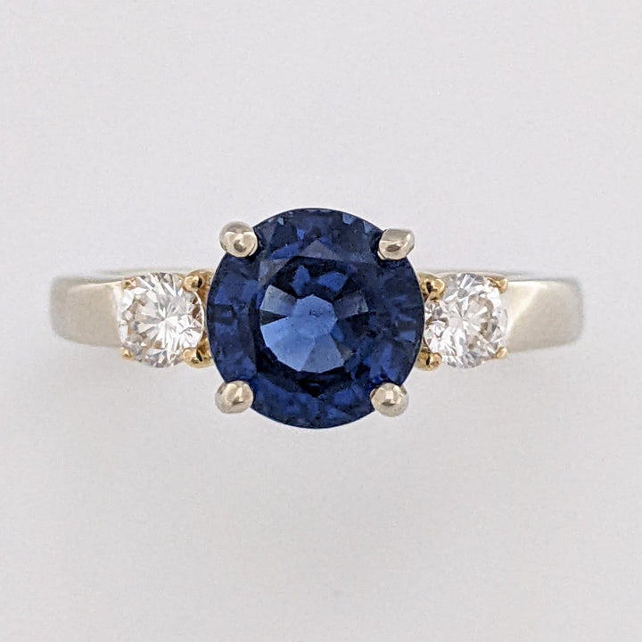 14K TWO-TONE LAB-CREATED SAPPHIIRE ROUND 7.5MM WITH .28 DIAMOND TOTAL WEIGHT ESTATE RING 4.7 GRAMS