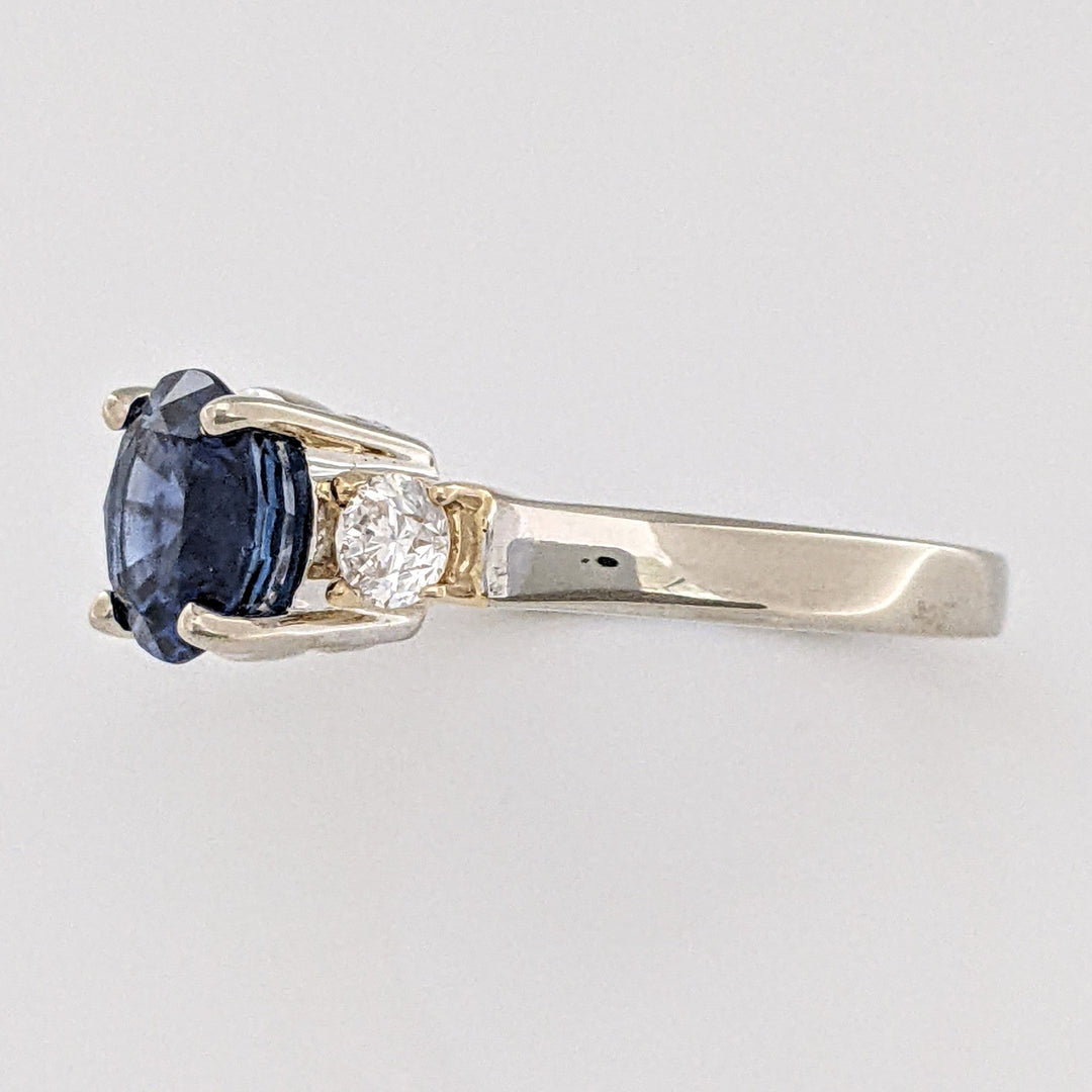 14K TWO-TONE LAB-CREATED SAPPHIIRE ROUND 7.5MM WITH .28 DIAMOND TOTAL WEIGHT ESTATE RING 4.7 GRAMS