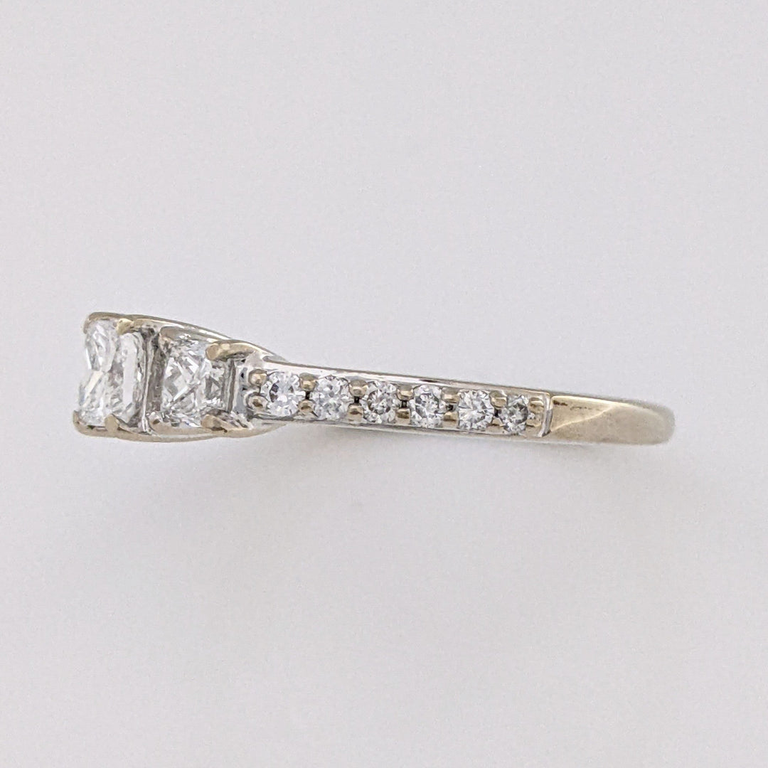 14K WHITE .73 CARAT TOTAL WEIGHT SI2 H DIAMOND PRINCESS CUT (3) WITH (12) ROUND ESTATE RING 2.4 GRAMS