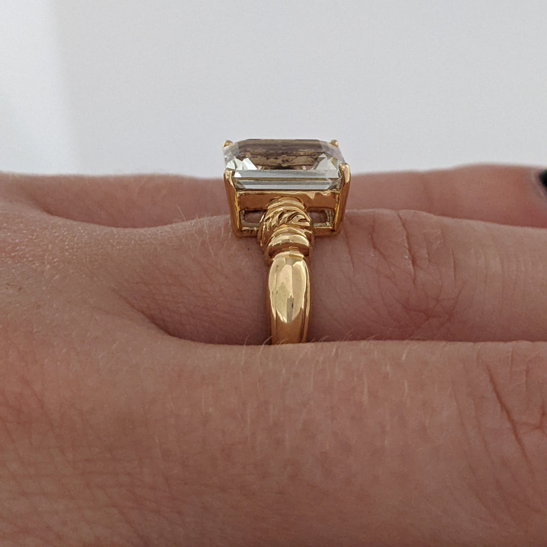 10K QUARTZ EMERALD CUT 8X10 ESTATE RING 3.2 GRAMS