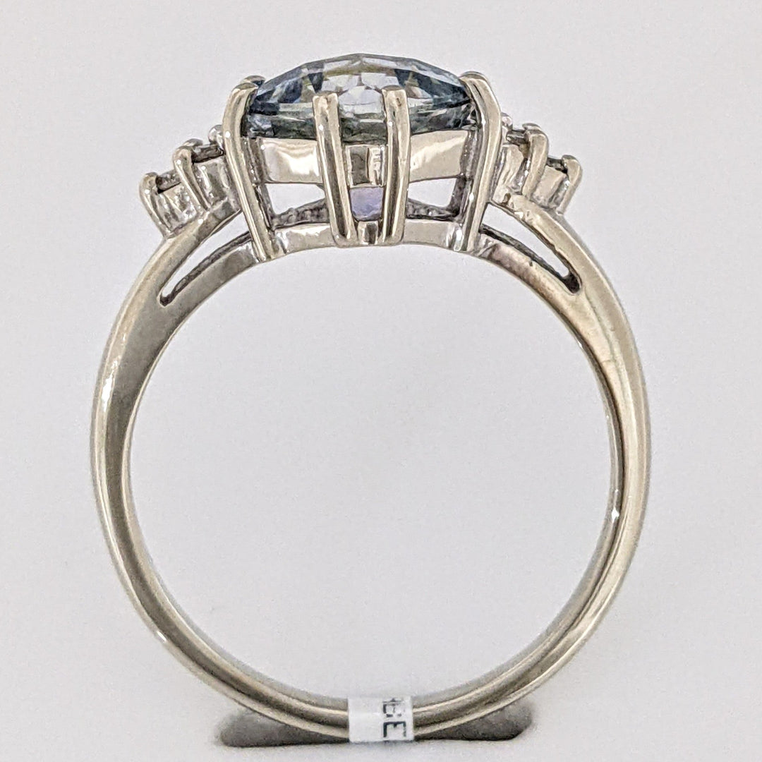 10K WHITE MYSTIC TOPAZ CUSHION CUT 8MM WITH (6) MELEE ESTATE RING 2.9 GRAMS