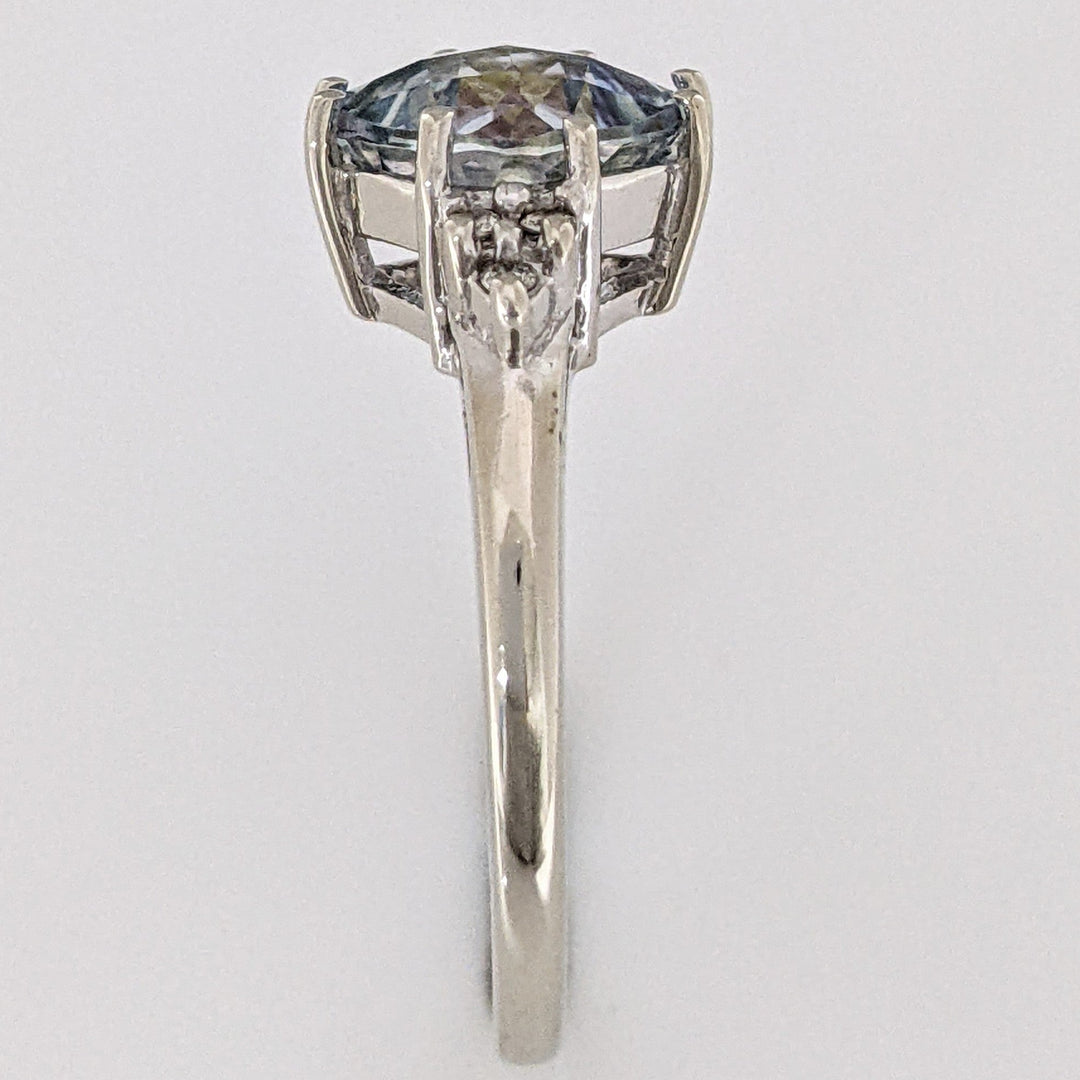 10K WHITE MYSTIC TOPAZ CUSHION CUT 8MM WITH (6) MELEE ESTATE RING 2.9 GRAMS