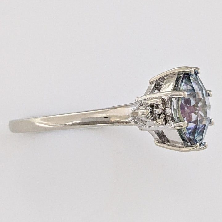 10K WHITE MYSTIC TOPAZ CUSHION CUT 8MM WITH (6) MELEE ESTATE RING 2.9 GRAMS