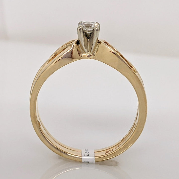 14K .25 CARAT TOTAL WEIGHT ROUND I1 H WITH (9) ROUND .06 TOTAL WEIGHT ESTATE SET 5.5 GRAMS