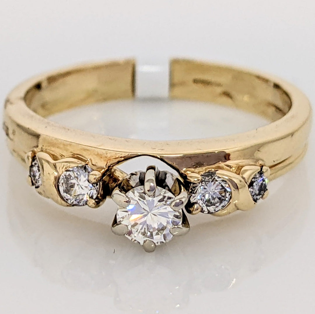 14K .41 CARAT TOTAL WEIGHT SI2 J DIAMOND ROUND (5) ESTATE RING 3.9 GRAMS