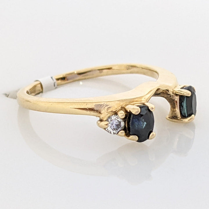 14K SAPPHIRE OVAL 3X4 WITH (2) MELEE ESTATE WRAP 2.2 GRAMS