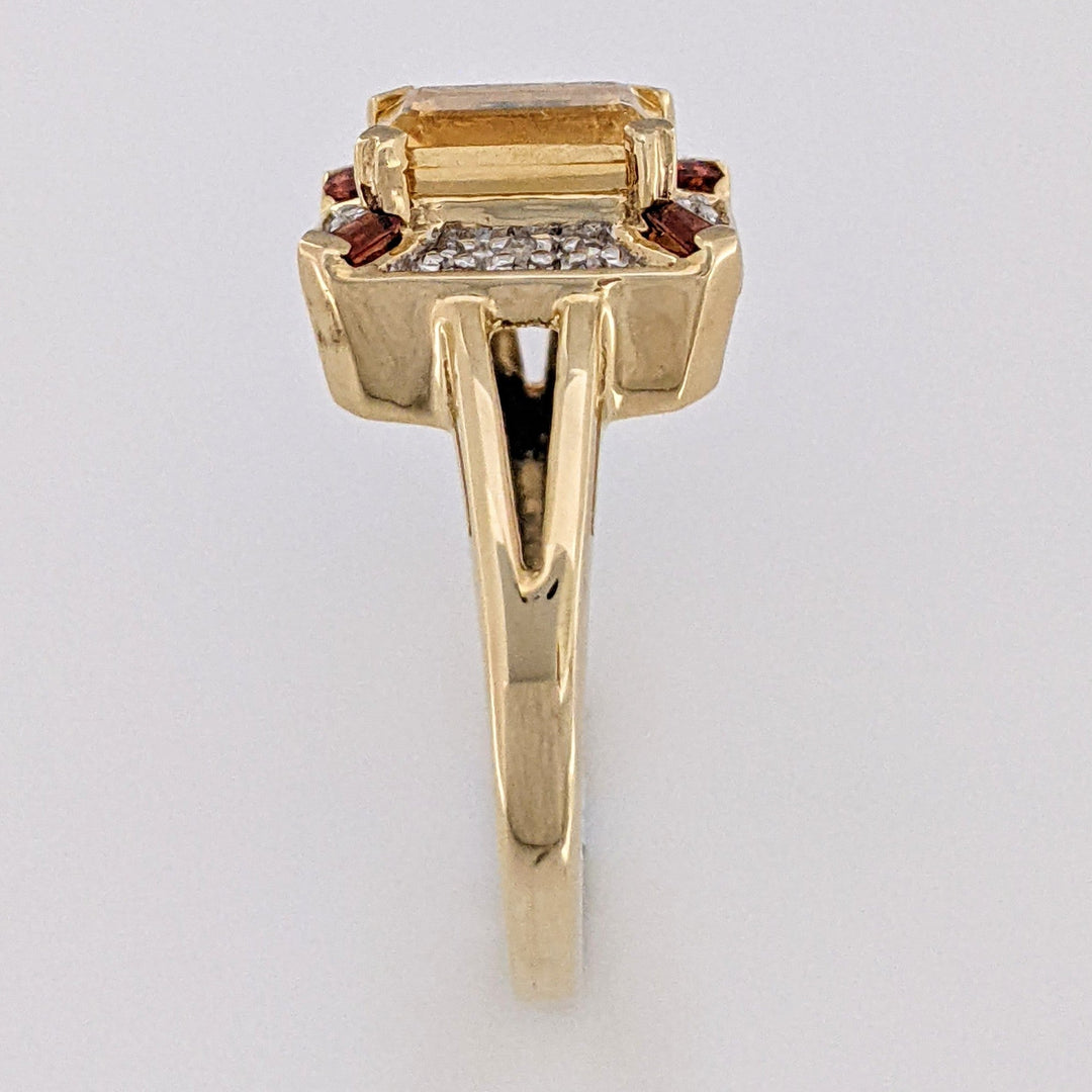 10K CITRINE EMERALD CUT 6X8 WITH (4) GARNET BAGUETTE AND (10) MELEE ESTATE RING 3.1 GRAMS