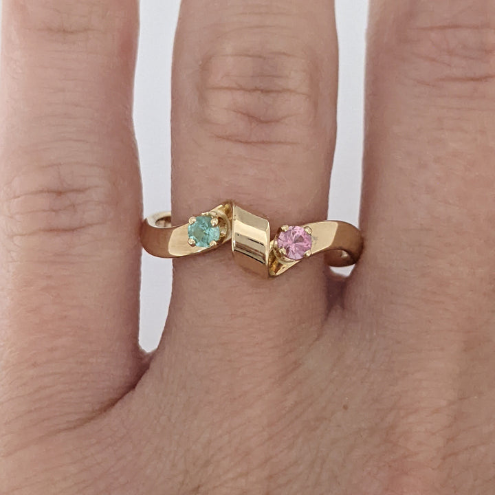 14K PINK/ GREEN TOURMALINE 2.7MM ROUND WAVY ESTATE BAND 2.6 GRAMS