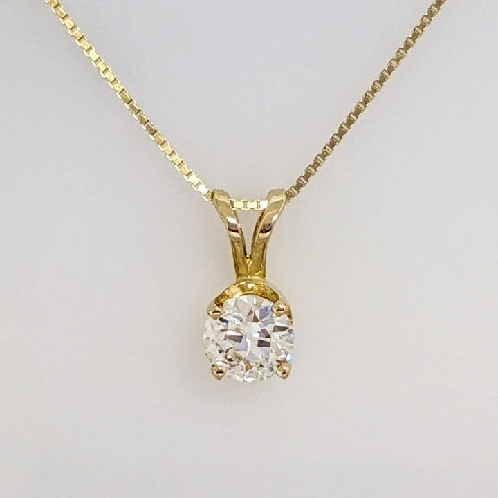 14K .44 CARAT TOTAL I1 I DIAMOND ROUND ESTATE PENDANT & CHAIN 1.5 GRAMS