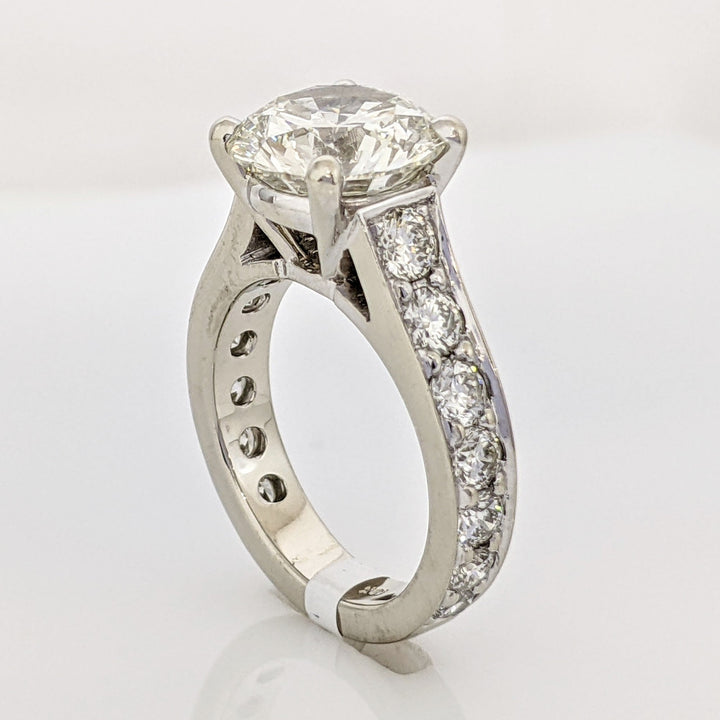 18K WHITE 3.44 CARAT TOTAL SI1 L DIAMOND ROUND WITH 1.32 CARAT TOTAL WEIGHT SI H (14) ESTATE RING 7.0 GRAMS