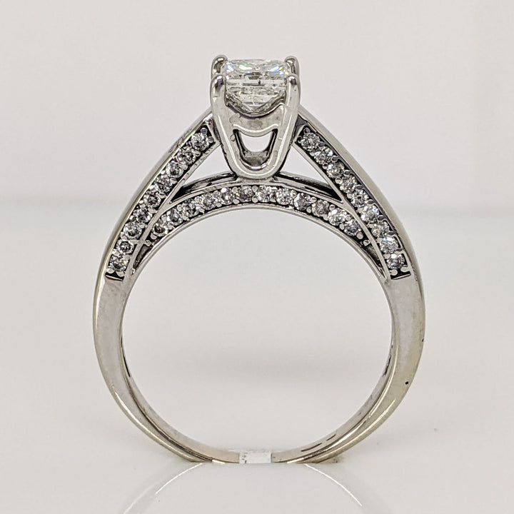 14K WHITE 1.13 CARAT TOTAL WEIGHT I1 G DIAMOND PRINCESS CUT WITH (48) ROUND MELEE ESTATE RING 4.7 GRAMS