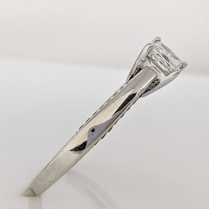 14K WHITE 1.13 CARAT TOTAL WEIGHT I1 G DIAMOND PRINCESS CUT WITH (48) ROUND MELEE ESTATE RING 4.7 GRAMS