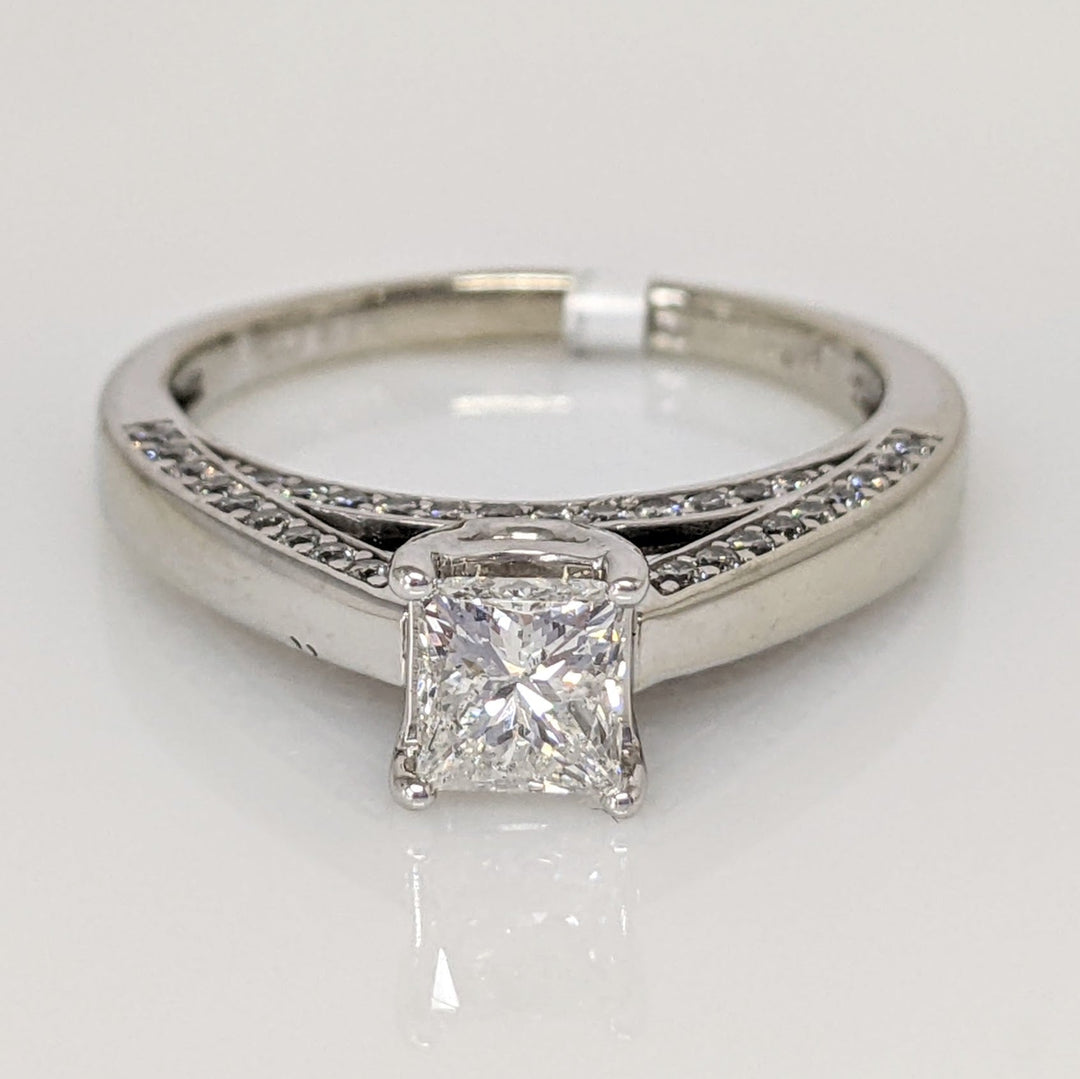 14K WHITE 1.13 CARAT TOTAL WEIGHT I1 G DIAMOND PRINCESS CUT WITH (48) ROUND MELEE ESTATE RING 4.7 GRAMS
