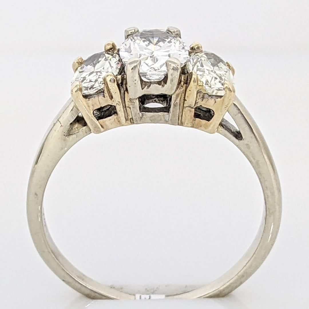 14K WHITE 1.67 CARAT TOTAL WEIGHT VS-SI2 G-P DIAMOND OVAL (3) ESTATE TRINITY RING 3.3 GRAMS
