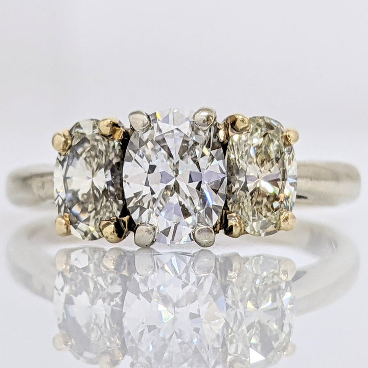 14K WHITE 1.67 CARAT TOTAL WEIGHT VS-SI2 G-P DIAMOND OVAL (3) ESTATE TRINITY RING 3.3 GRAMS