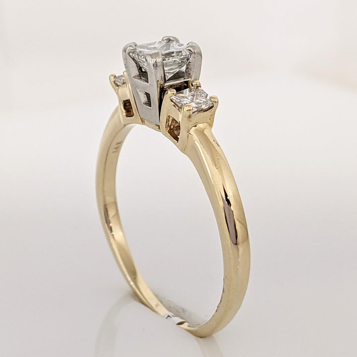 14K .95 CARAT TOTAL WEIGHT VS2-I1 G-I DIAMOND PRINCESS CUT ESTATE TRINITY RING 3.7 GRAMS