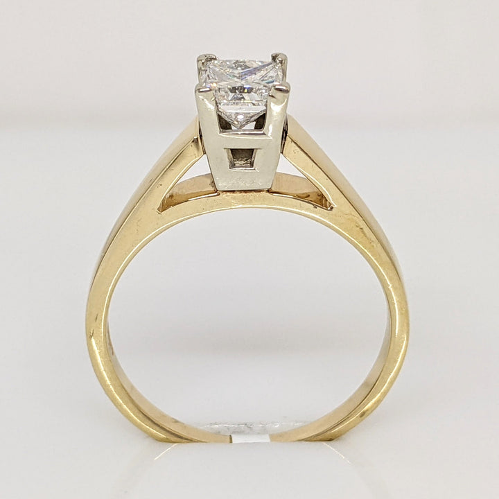 14K .63 CARAT TOTAL I1 E DIAMOND PRINCESS CUT SOLITAIRE ESTATE RING 2.9 GRAMS