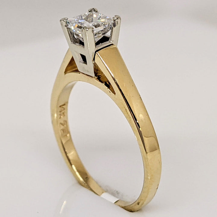 14K .63 CARAT TOTAL I1 E DIAMOND PRINCESS CUT SOLITAIRE ESTATE RING 2.9 GRAMS