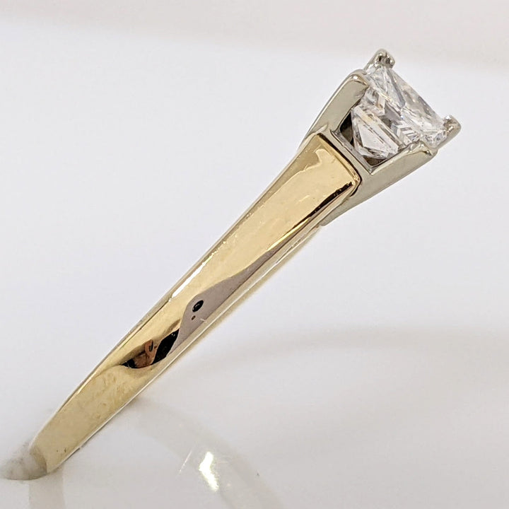 14K .63 CARAT TOTAL I1 E DIAMOND PRINCESS CUT SOLITAIRE ESTATE RING 2.9 GRAMS