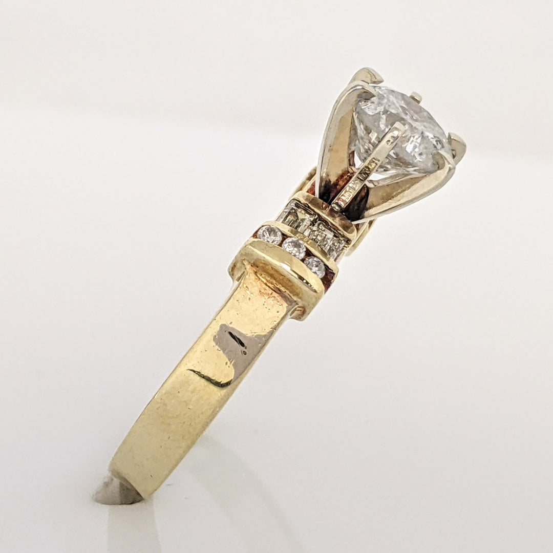 14K 1.19 CARAT TOTAL WEIGHT I3 H DIAMOND ROUND (7) BAGUETTE (4) ESTATE RING 3.9 GRAMS