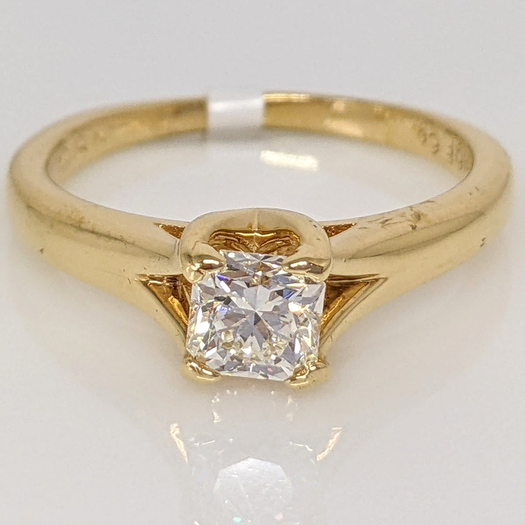 18K .62 CARAT TOTAL VS1 H DIAMOND CUSHION CUT SOLITAIRE ESTATE RING 3.8 GRAMS