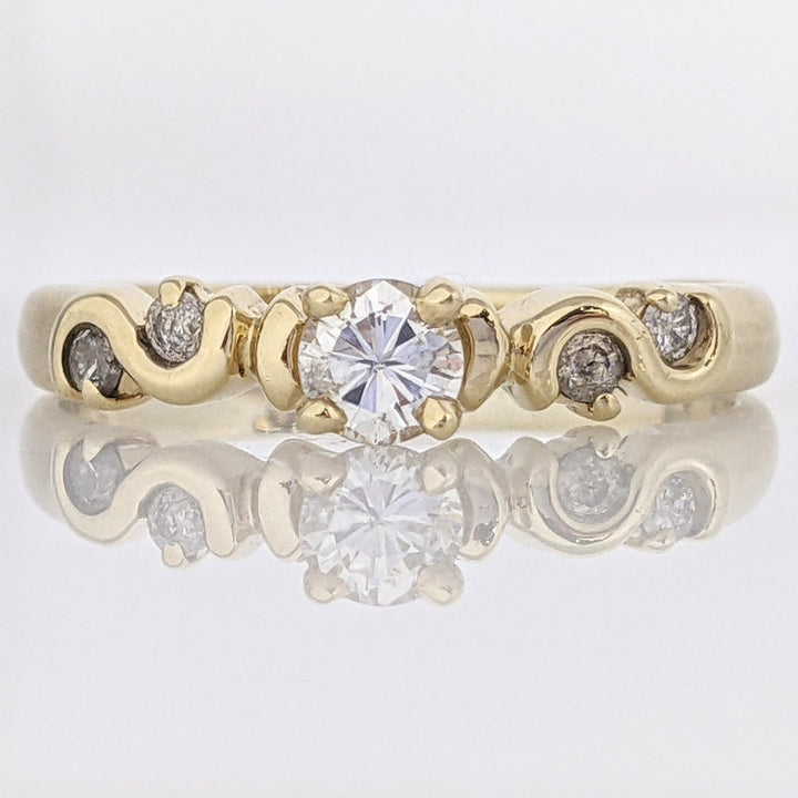 10K .41 CARAT TOTAL WEIGHT I1 H DIAMOND ROUND (5) SWIRL DESIGN ESTATE RING 2.8 GRAMS