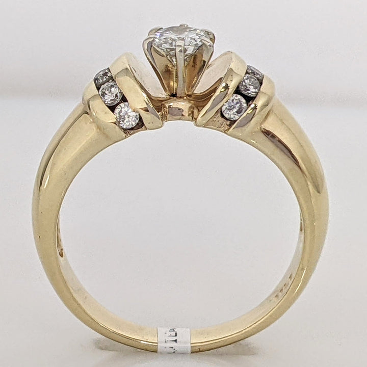 14K .42 CARAT TOTAL WEIGHT I1 H DIAMOND ROUND (11) ESTATE RING 5.1 GRAMS